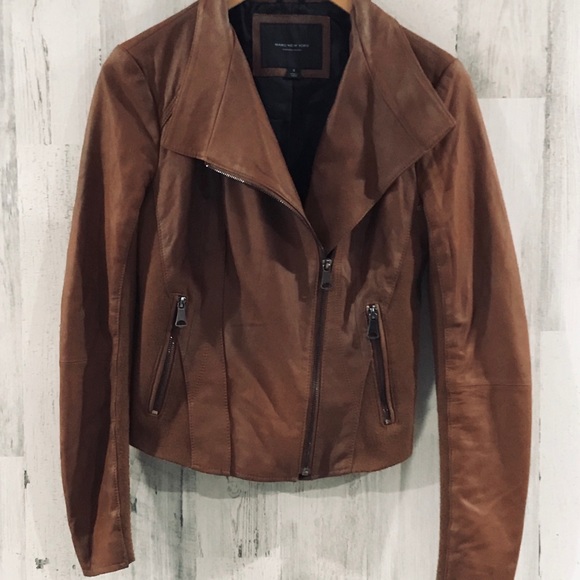 Andrew Marc Jackets & Blazers - Andrew Marc Leather Jacket Size Small